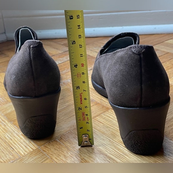 Brown Suede Cushion Walk Wedge Shoes - Picture 5 of 5